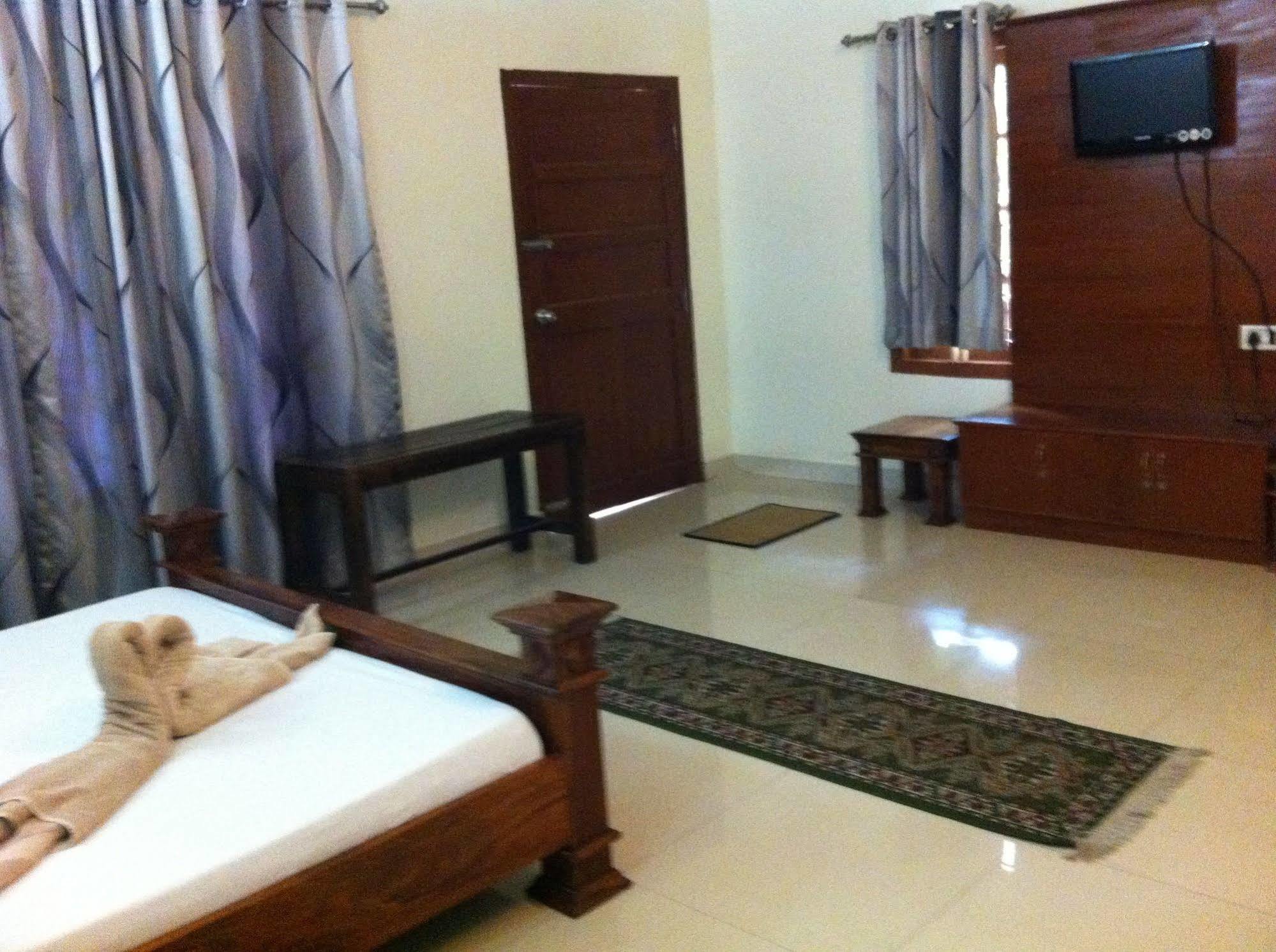 Oyo Home 63551 Pleasant Stay Near Fort Kochi Beach Dış mekan fotoğraf
